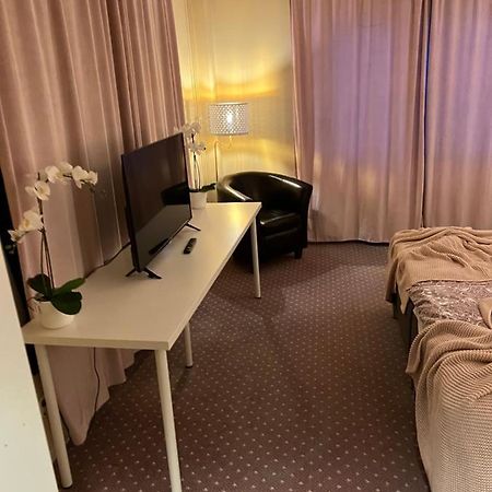 Noah Longstay Västerås Buitenkant foto