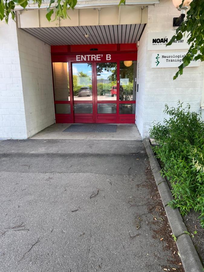 Noah Longstay Västerås Buitenkant foto
